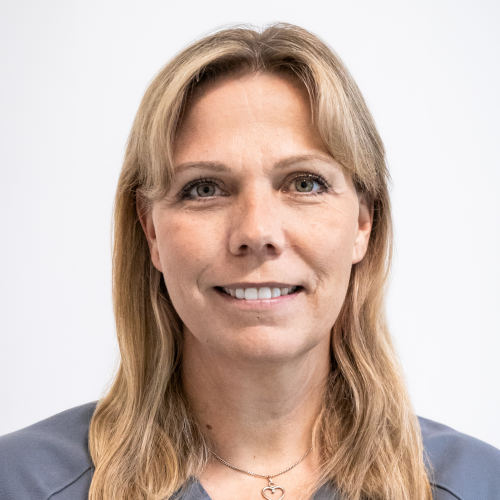 Dr. Jessica Strauß